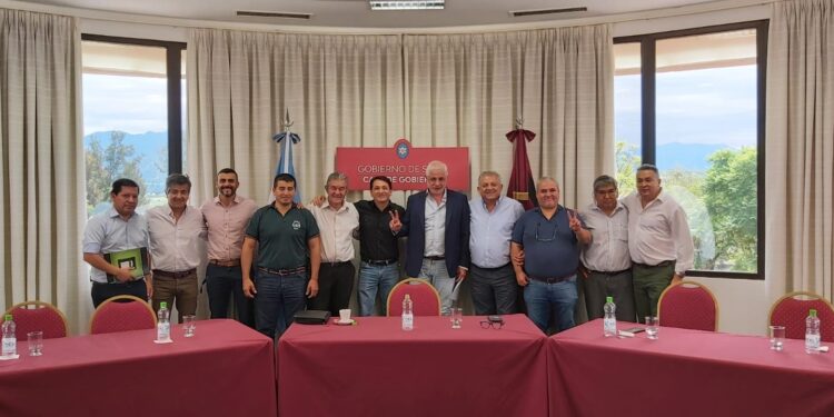 REUNION: GOBIERNO PROVINCIAL RECIBIÓ A LA CONFEDERACIÓN GENERAL DEL TRABAJO